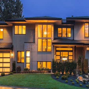 Transitional Custom Home in Bellevue