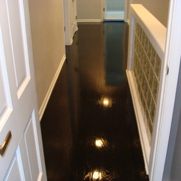 Ebony High-gloss wood floors