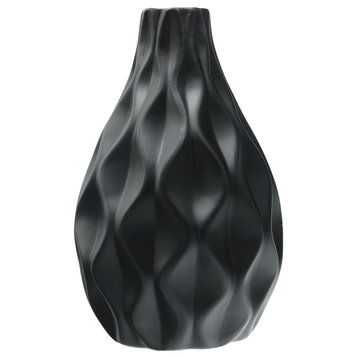 UTC21488 Ceramic Vase Matte Black