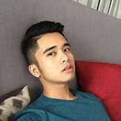 Anthony de Mesa's photo