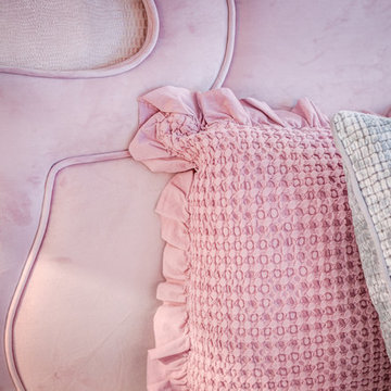 Project - Pink Bedroom Closet