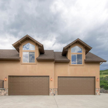 Castle Rock Nanny Quarters Above Garage