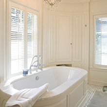 Nina's Bathroom