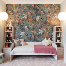 Ronnie , bedroom