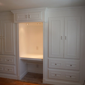 Wall Unit / Closet