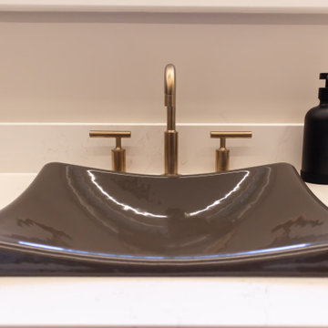 Stunning Masculine-Inspired Bathrooms