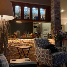 Living Room & Bar