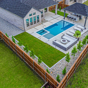 Frisco Poolside Lounge | Alterra Outdoor Dining