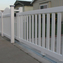Driveway gate