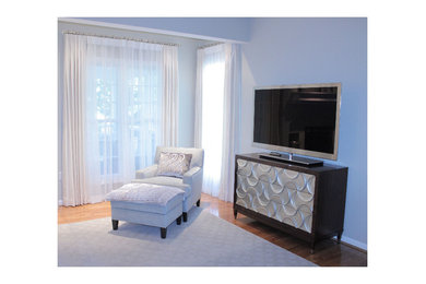 Living room - contemporary living room idea in DC Metro