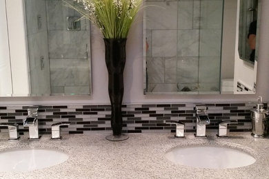Inspiration for a modern bathroom remodel in Edmonton