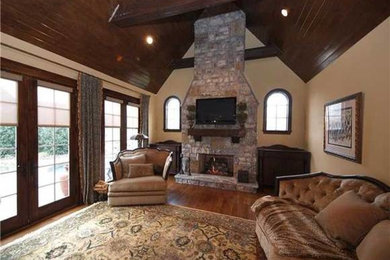 Inspiration for a timeless living room remodel in Charlotte