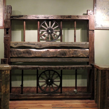 ANTIQUE CAR WHEEL BED * Reclaimed Barnwood
