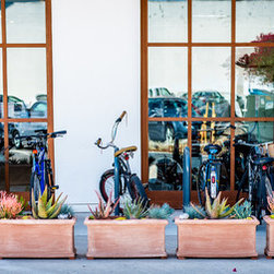 Sonos Headquarters, Santa Barbara, CA - Outdoor Products