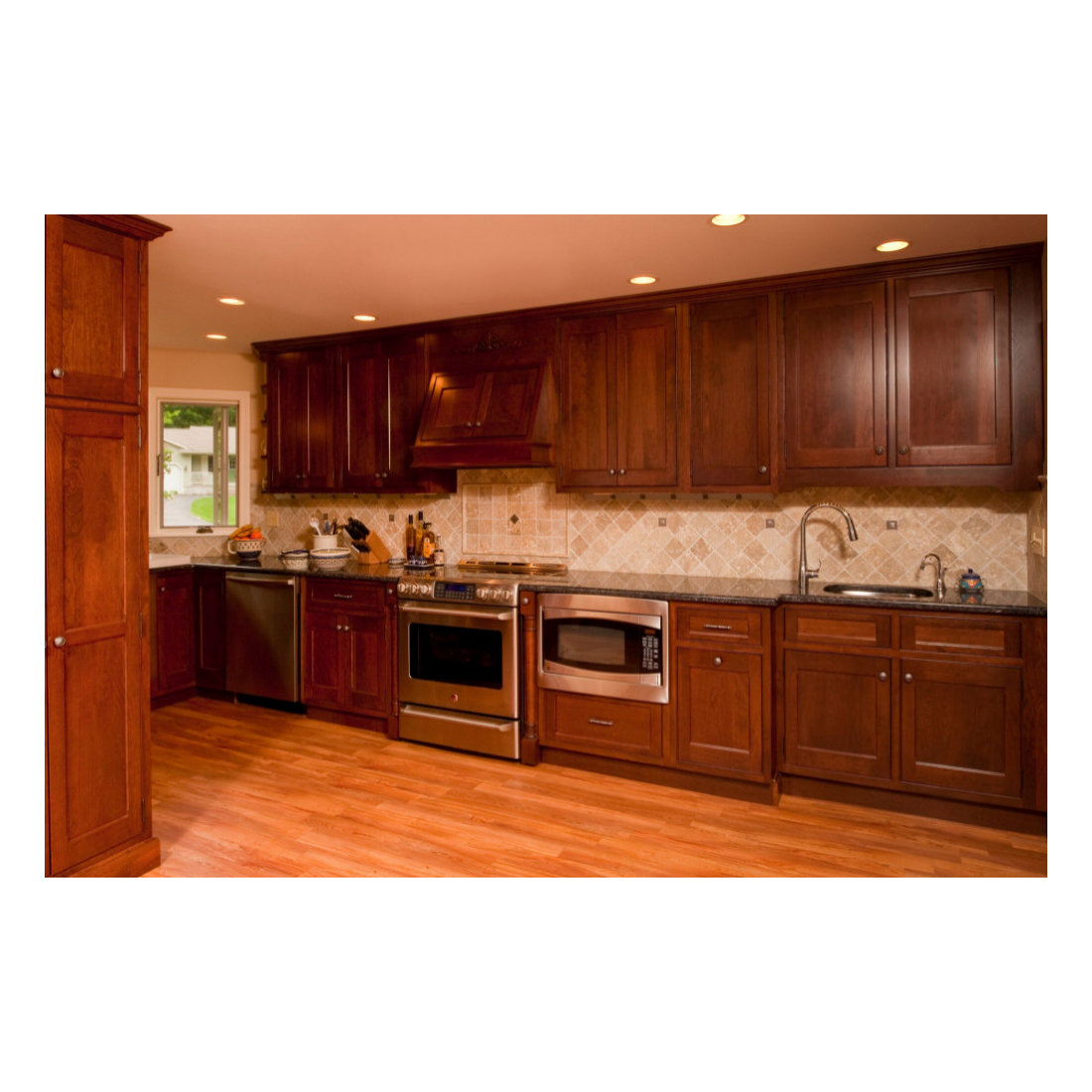 Cherry Inset Kitchen with Access