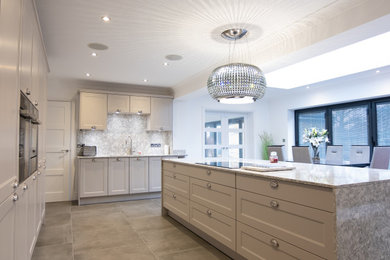Design ideas for a kitchen in Berkshire with an island.