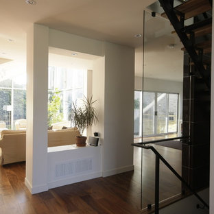 Hot Interior Designs Ltd Review]