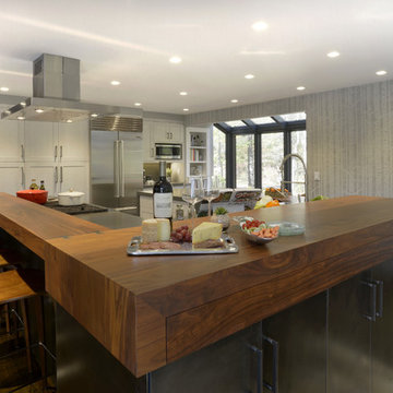 Lakeside Modern Industrial in Westchester