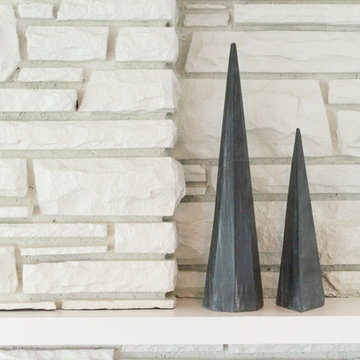 Yarrow Point: Modern Great Room