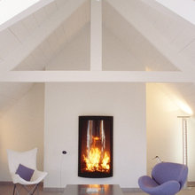 Modern Fireplaces You’ll Want to Light All Year Round