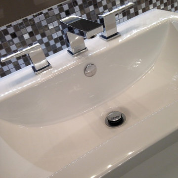 Penthouse Apartment - Master Bath