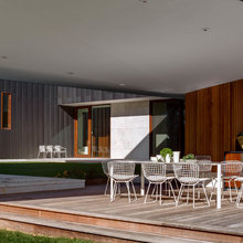 Outdoor Kitchen