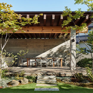 名古屋の北欧スタイルのおしゃれなデッキの写真