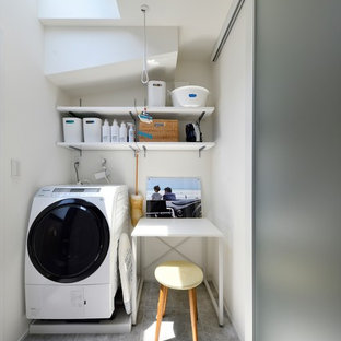 モダンスタイルのおしゃれなランドリールームの写真