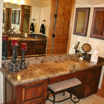 Master Bath I - Make-up Vanity