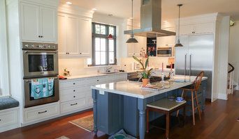 Tall Crowned Kitchen