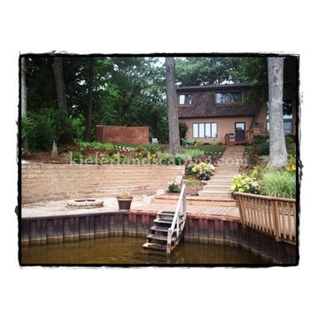 Allan Block Lakeside Retaining Wall w/ Fire Pit