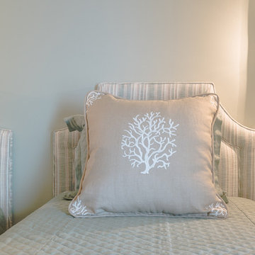 Ocean Front on Figure Eight