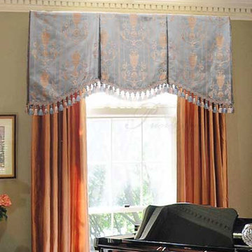 Shaped Box Pleat Valance on a Board