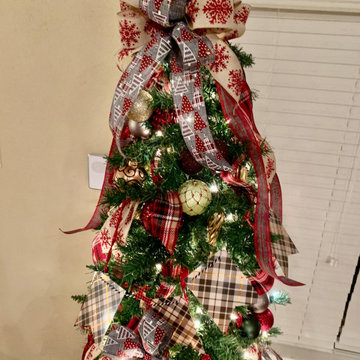 Masculine Holiday Decor