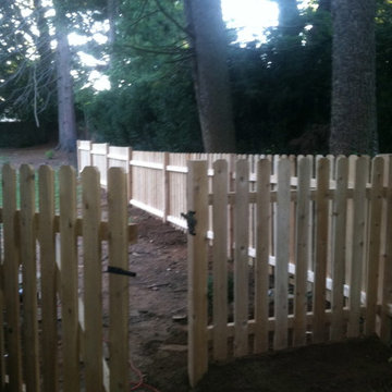 West Hartford | Cedar Spaced-Picket Dog Ear | September