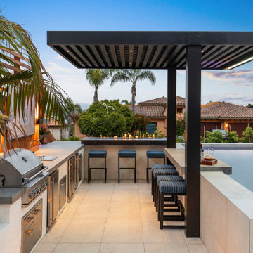 Mira Montana - Front Yard Infinity Pool, Zen-Inspired Design