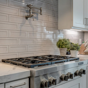 Vineyards - Kitchen, Den, & Bathroom Remodel