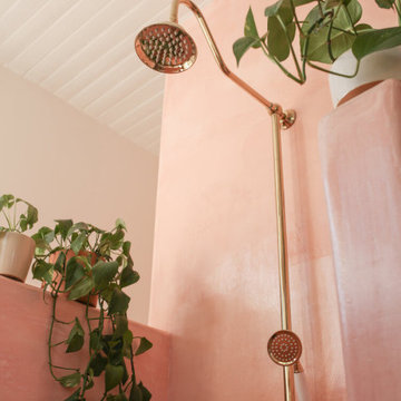 Color Atelier Tadelakt Shower Plaster in color Rosé
