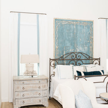 Master Bed & Bathroom