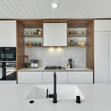 Eichler on Mossbrook