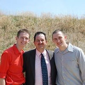 Josh Thomas's photo