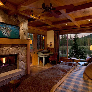 Lake Cabin