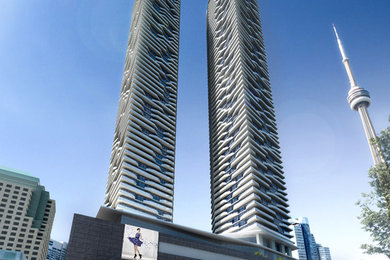 Example of an exterior home design in Toronto