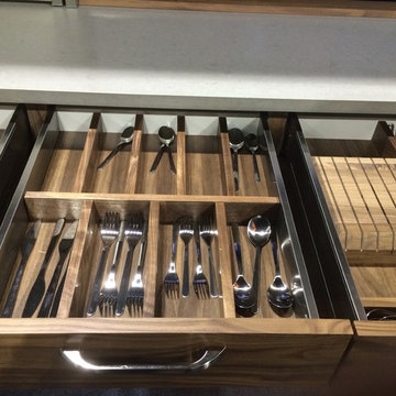 Drawer Essentials Showroom
