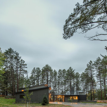 Northern Lake Home