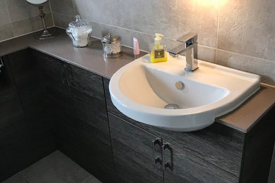 Photo of a contemporary bathroom in Hampshire.