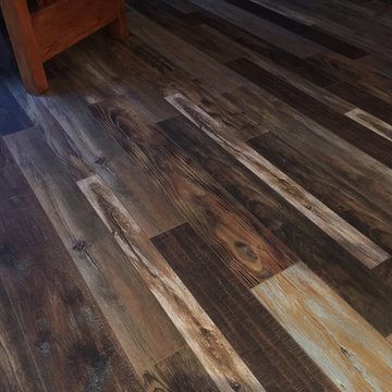 Thorneycroft Residence - Laminate