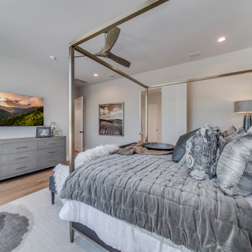 Modern European: 3,830 ft², 4 BR/3 BA/1 ST
