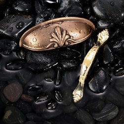 Bella Collection - Cabinet And Drawer Hardware