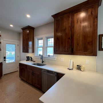 St. Matthews Ave - Craftsman Kitchen